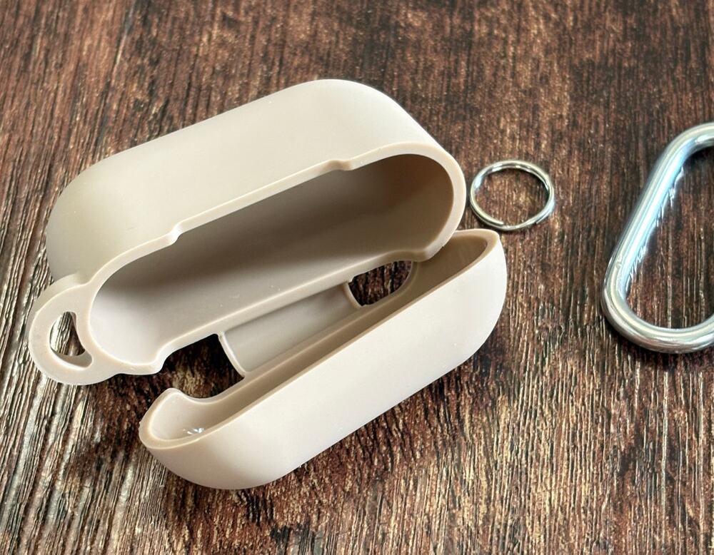 Apple AirPods Pro 3 Case 2025 Silicone Milk Tea Neutral Protective Earbuds Cover